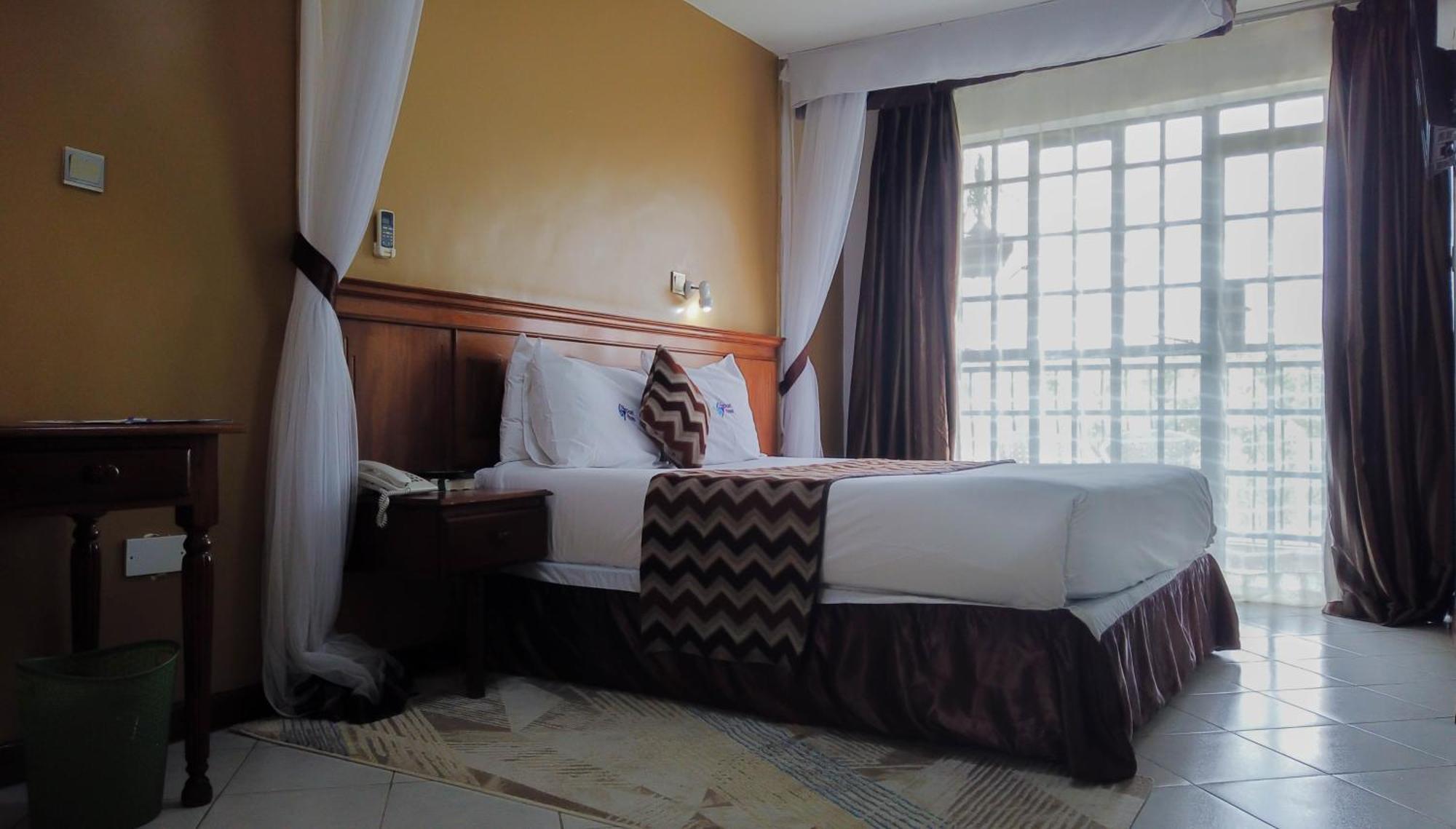67 Airport Hotel Nairobi Mlolongo Exterior foto